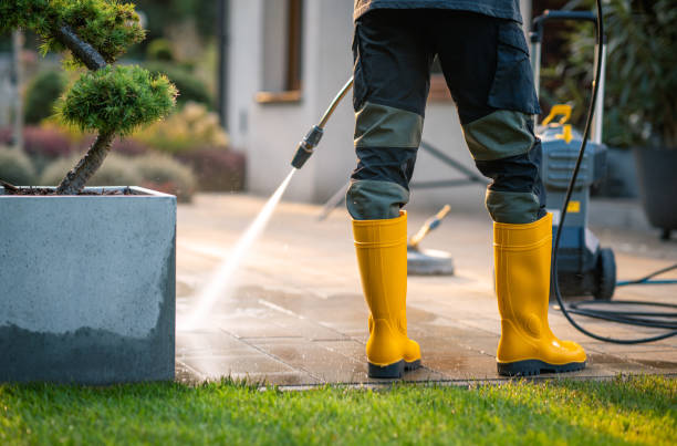 Fence Pressure Washing in Deforest, WI